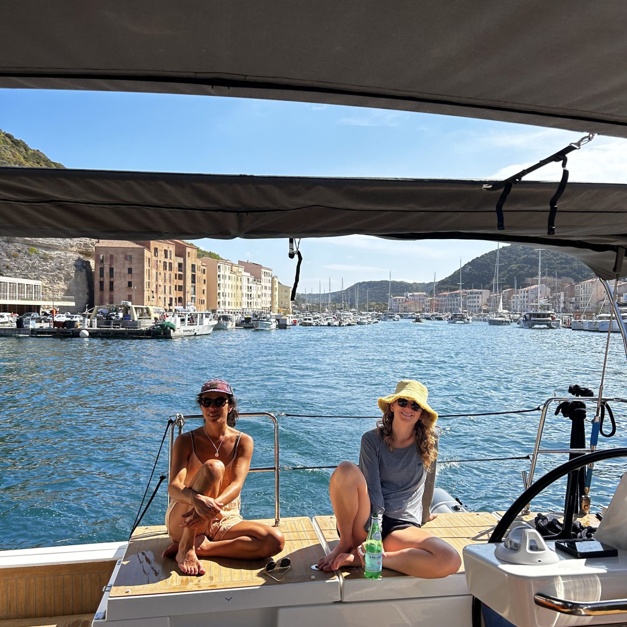 7-night all-inclusive luxury catamaran sailing in Sardinia: Elegant sailing boat cruising through crystal-clear waters and breathtaking coastal scenery